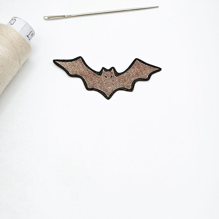 Kunstlederlabel "Fledermaus"