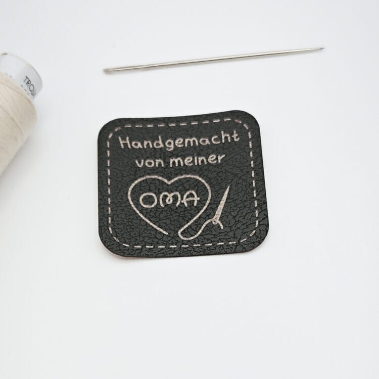 Kunstlederlabel "handgemacht von Oma"