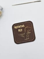 Kunstlederlabel „nervous Rex“
