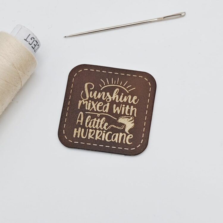 Kunstlederlabel "sunshine with hurricane"