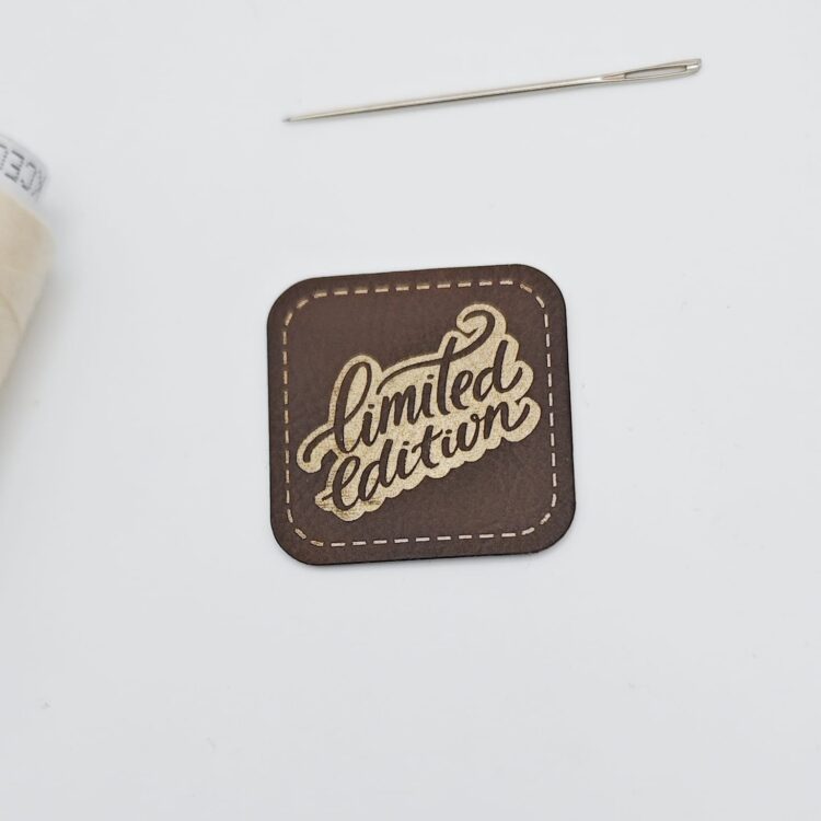 Kunstlederlabel "limited edition"