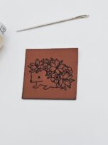 Kunstlederlabel „Igel“