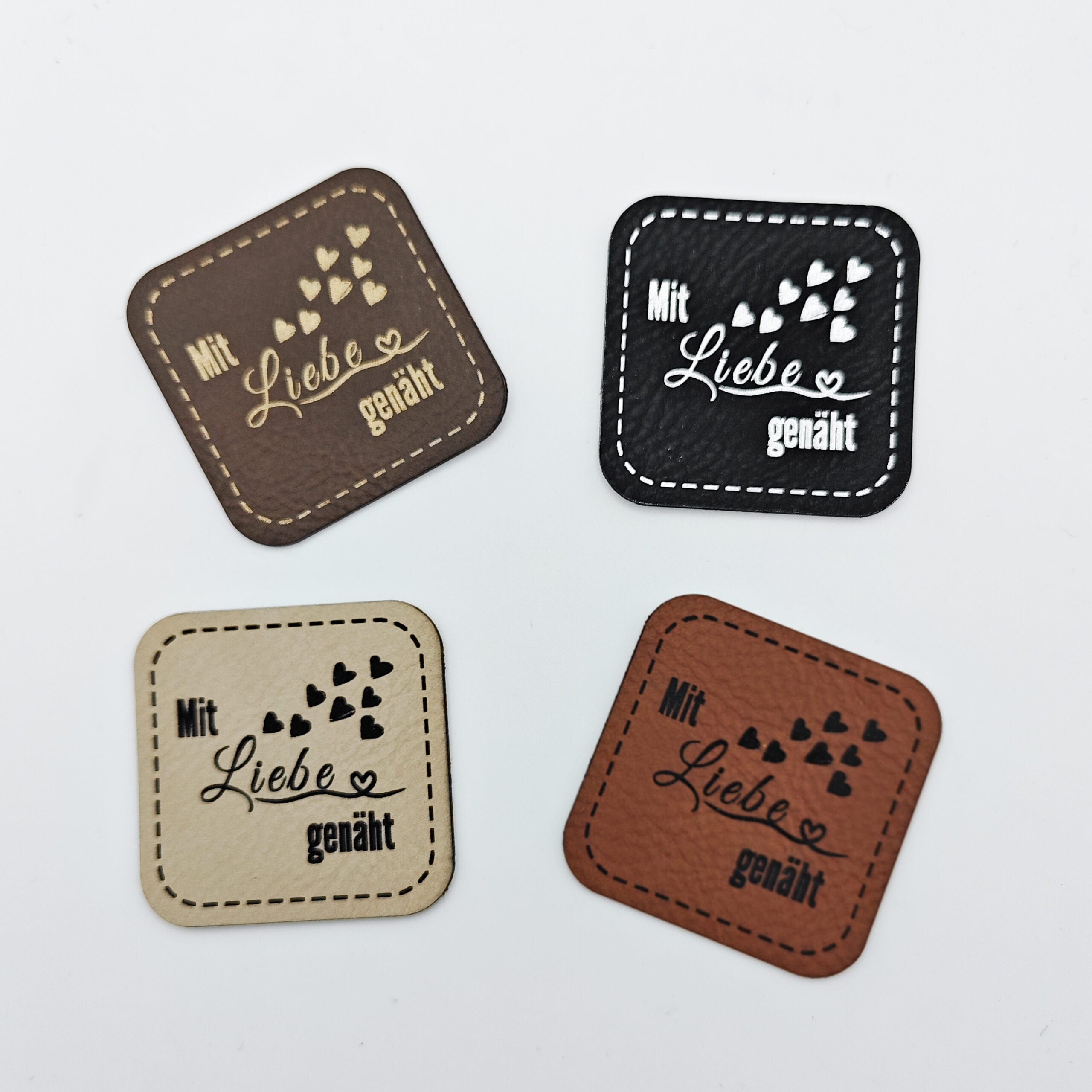 Kunstlederlabel "mit Liebe genäht"