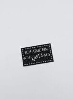 Kunstlederlabel „Ich atme ein…“